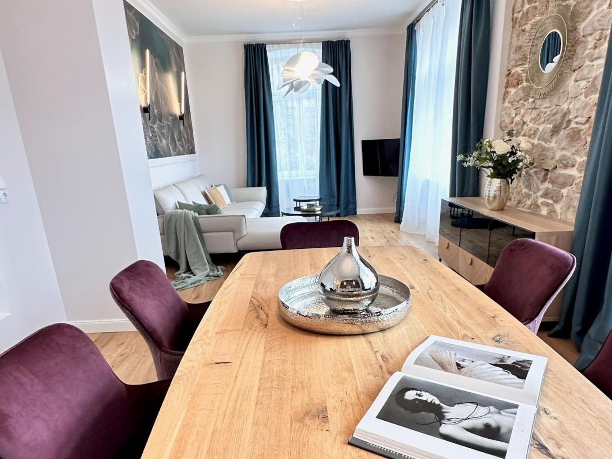Villa Gloria - Fewo Suite Badenweiler Extérieur photo