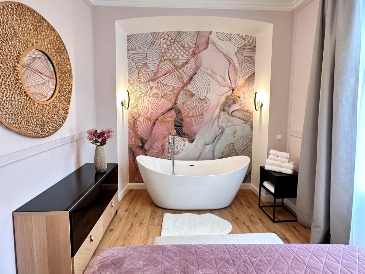 Villa Gloria - Fewo Suite Badenweiler Extérieur photo